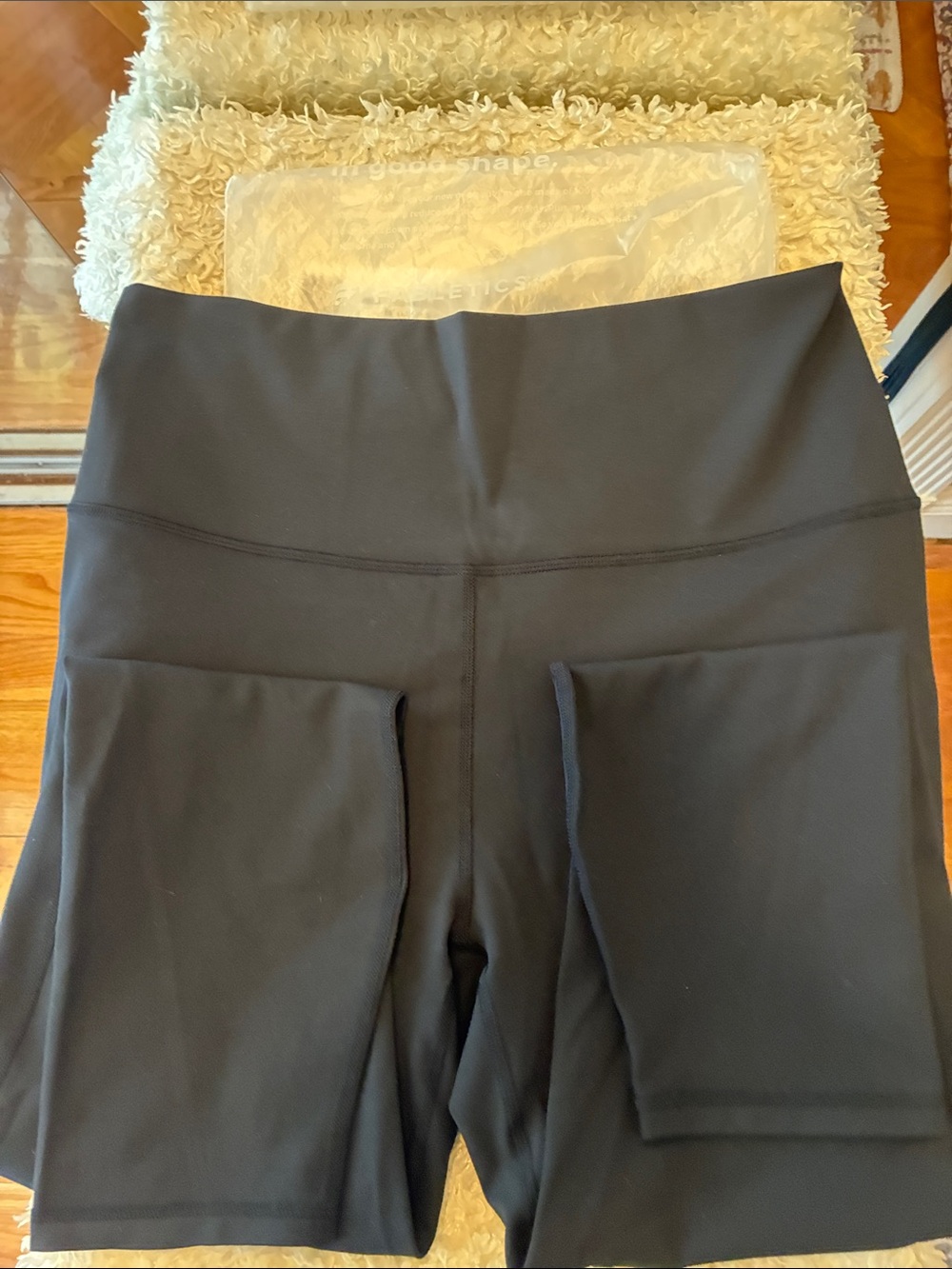 Fabletics Black High-Waist Pocketed leggings 7-8